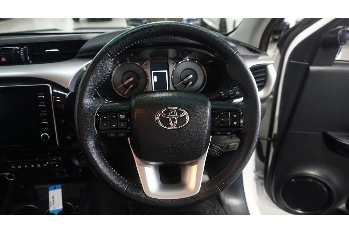 2022 Toyota Hilux SR5 GUN126R 4X4