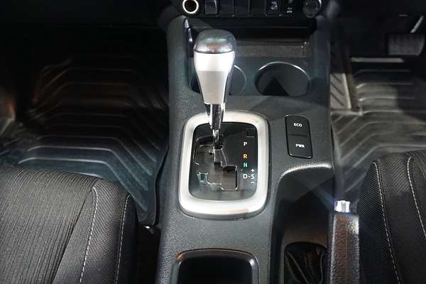2022 Toyota Hilux SR5 GUN126R 4X4