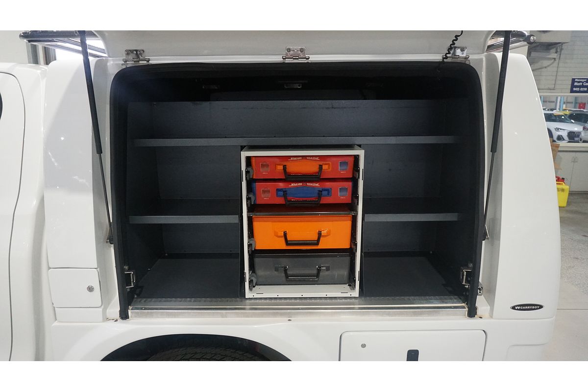 2022 Toyota Hilux SR5 GUN126R 4X4