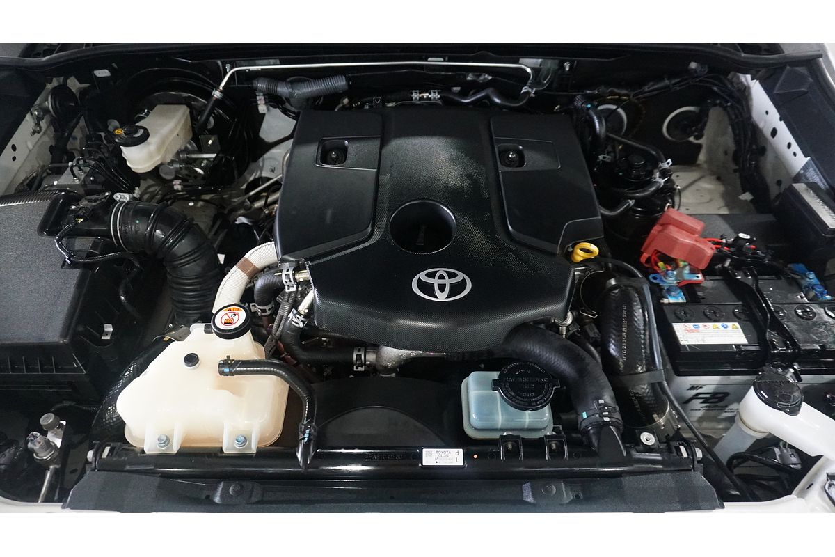 2022 Toyota Hilux SR5 GUN126R 4X4