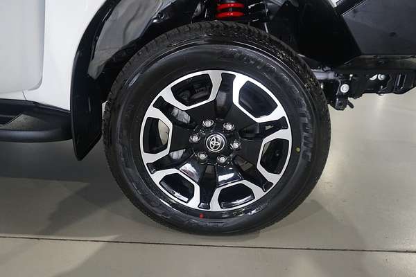 2022 Toyota Hilux SR5 GUN126R 4X4