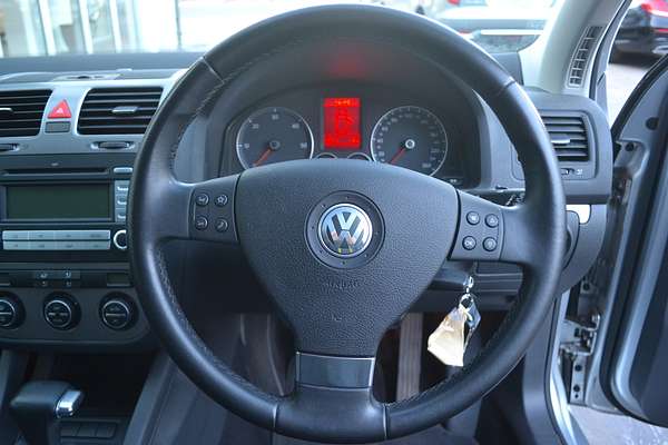 2008 Volkswagen Golf Pacific V