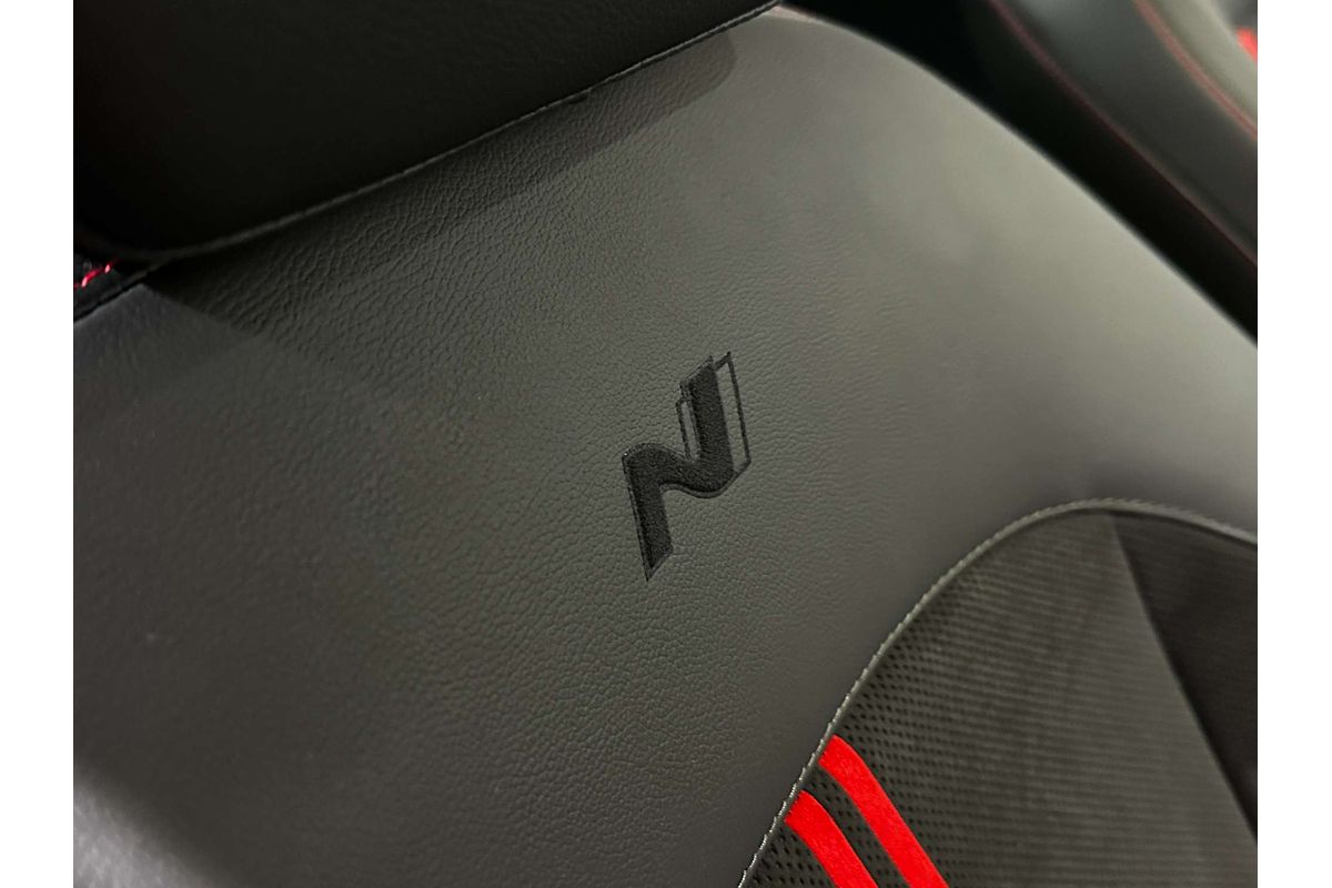 2024 Hyundai Kona Premium N Line SX2.V2