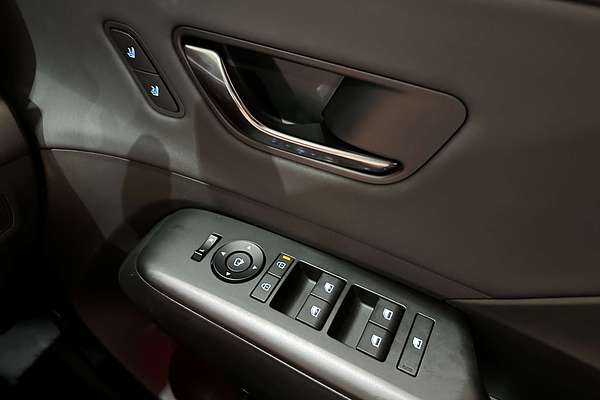 2024 Hyundai Kona Premium N Line SX2.V2