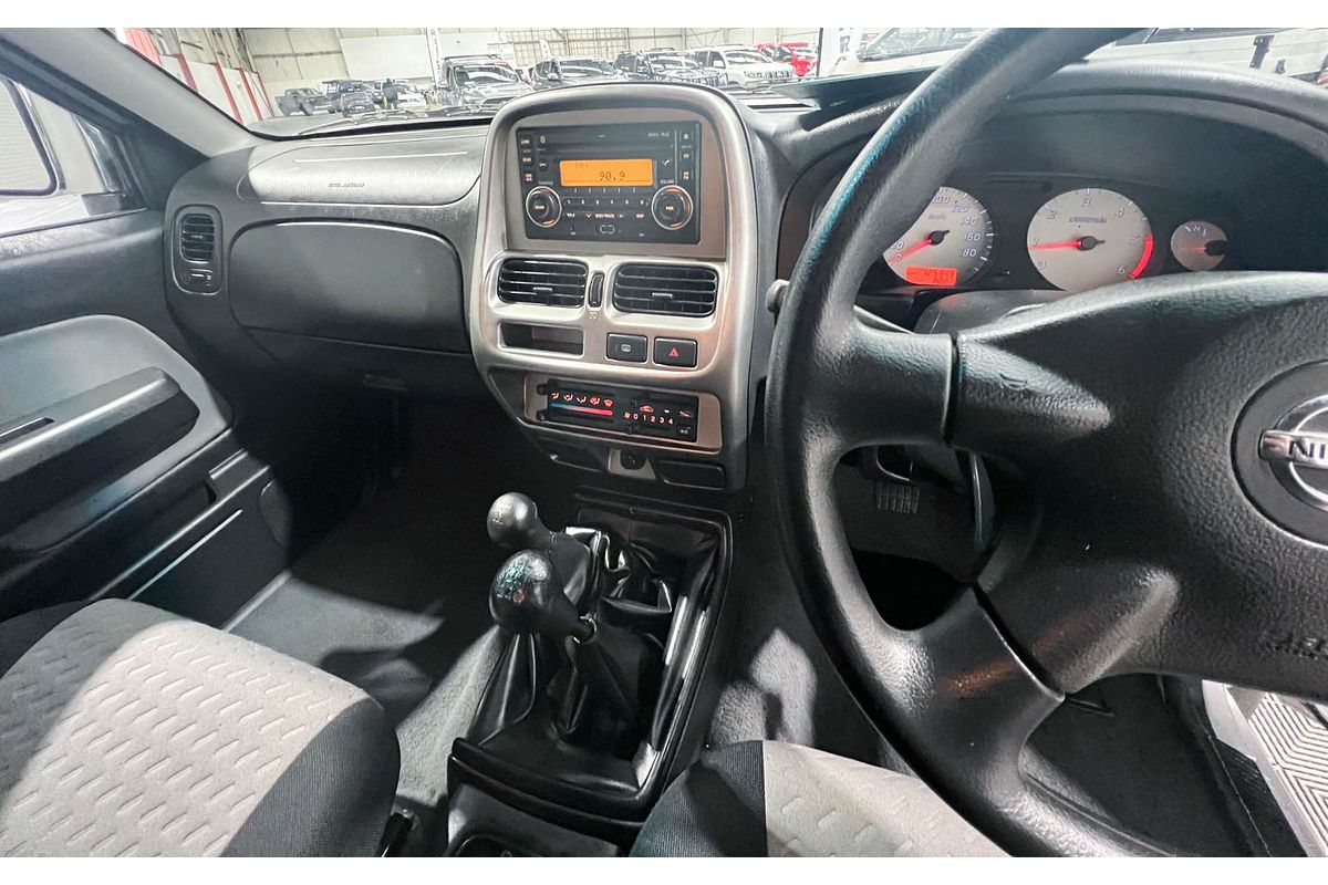 2012 Nissan Navara ST-R D22 4X4