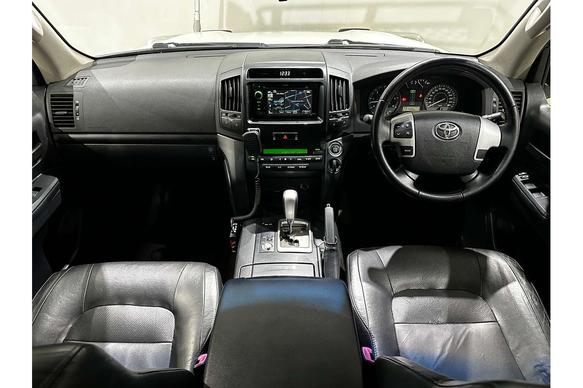 2013 Toyota Landcruiser Altitude VDJ200R