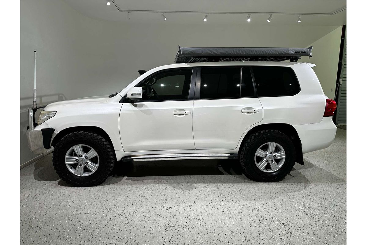 2013 Toyota Landcruiser Altitude VDJ200R