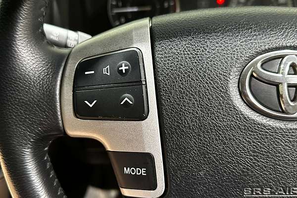 2013 Toyota Landcruiser Altitude VDJ200R