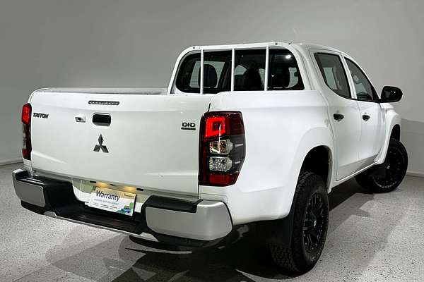 2019 Mitsubishi Triton GLX MR 4X4