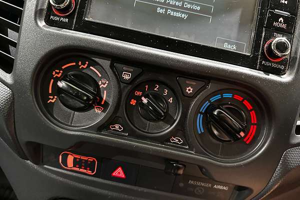 2019 Mitsubishi Triton GLX MR 4X4