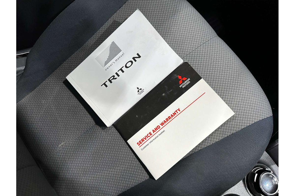 2019 Mitsubishi Triton GLX MR 4X4