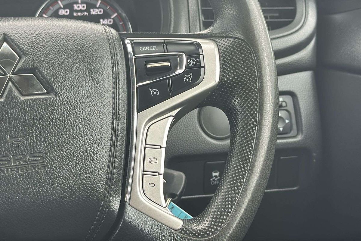 2019 Mitsubishi Triton GLX MR 4X4