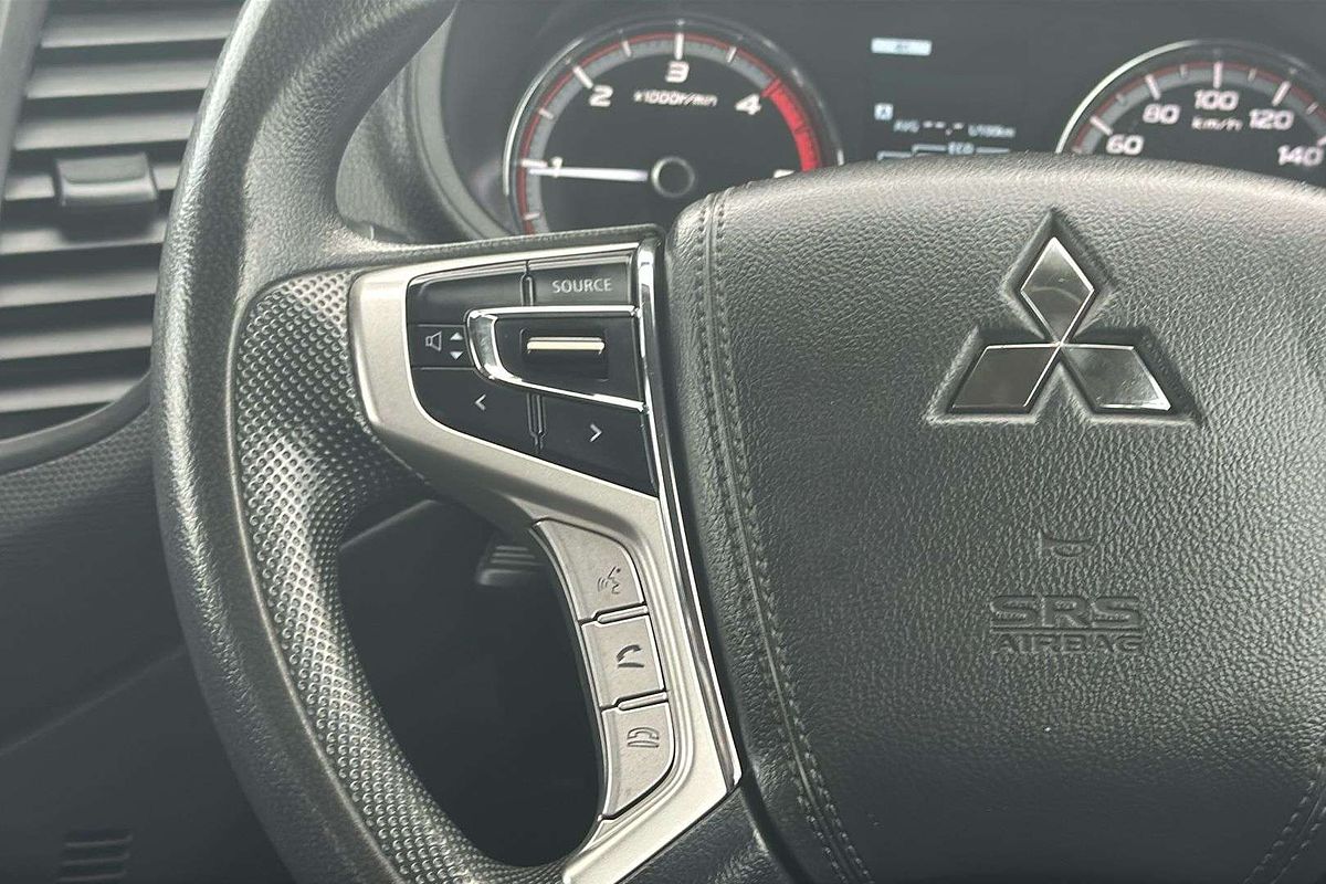 2019 Mitsubishi Triton GLX MR 4X4