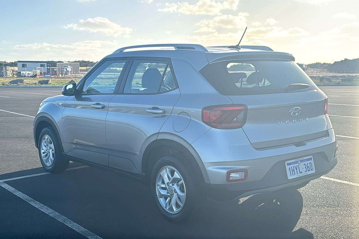 2023 Hyundai Venue QX.V5