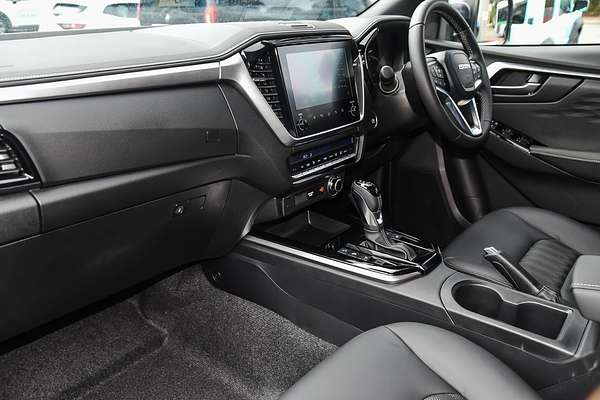 2025 Isuzu D-MAX LS-U+ 4X4