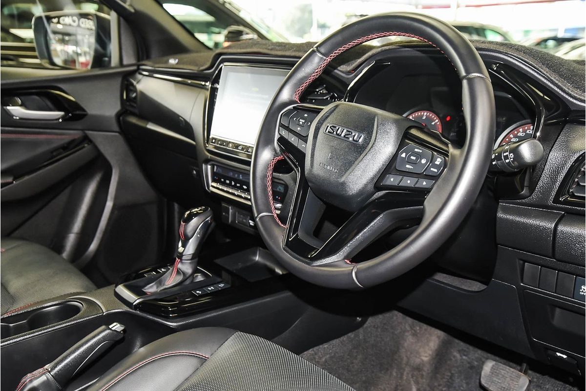 2022 Isuzu D-MAX X-TERRAIN 4X4