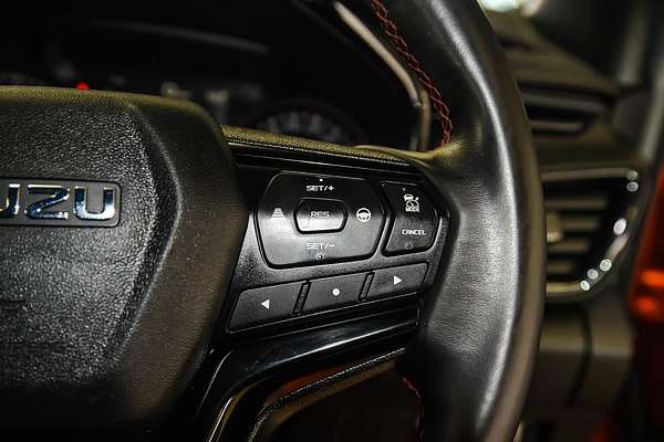 2022 Isuzu D-MAX X-TERRAIN 4X4