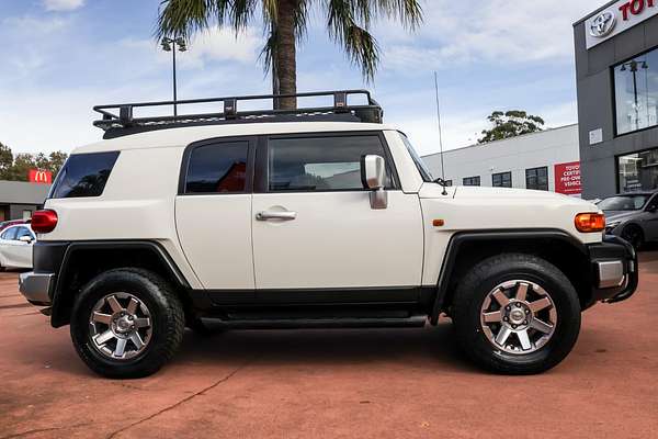 2013 Toyota FJ Cruiser GSJ15R