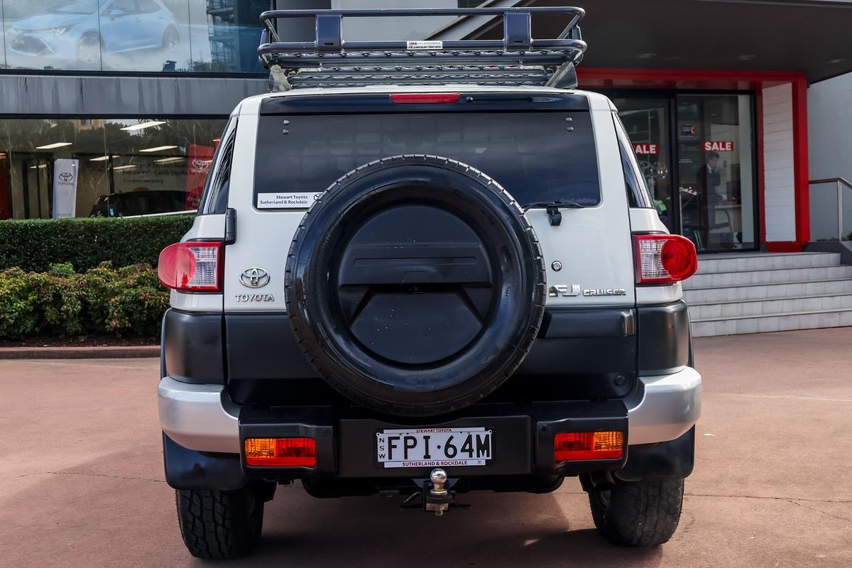 2013 Toyota FJ Cruiser GSJ15R