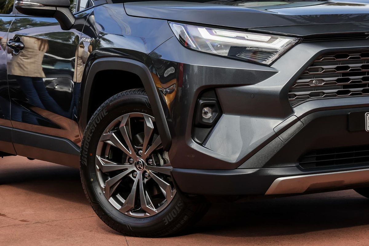 2024 Toyota RAV4 GXL AXAH52R
