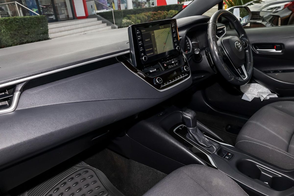 2018 Toyota Corolla SX MZEA12R