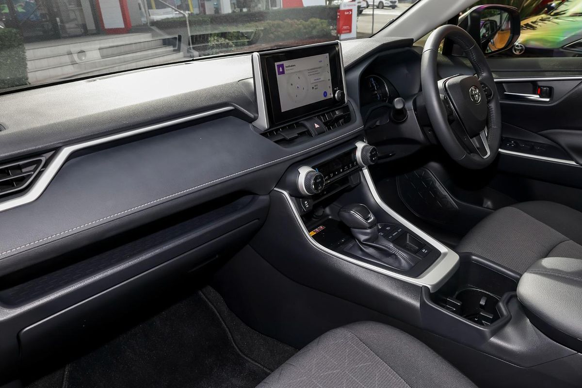2024 Toyota RAV4 GXL AXAH52R