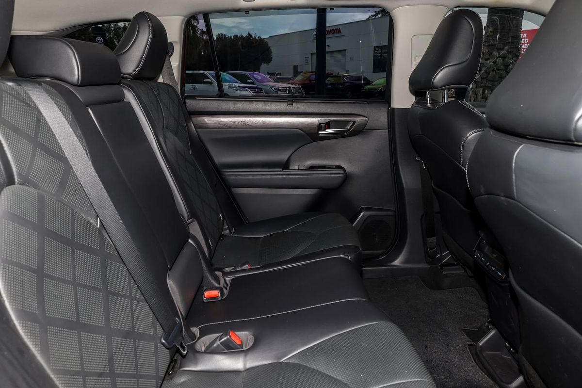 2021 Toyota Kluger Grande AXUH78R