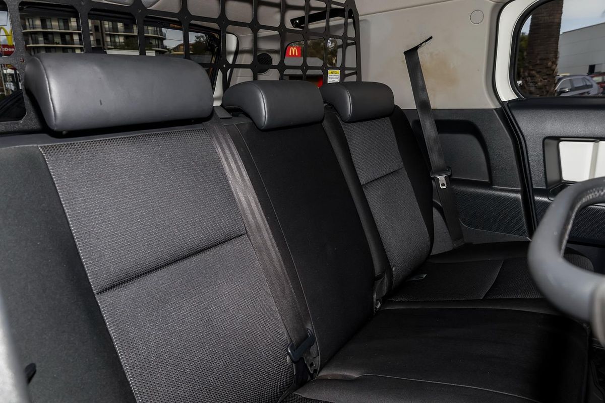 2013 Toyota FJ Cruiser GSJ15R