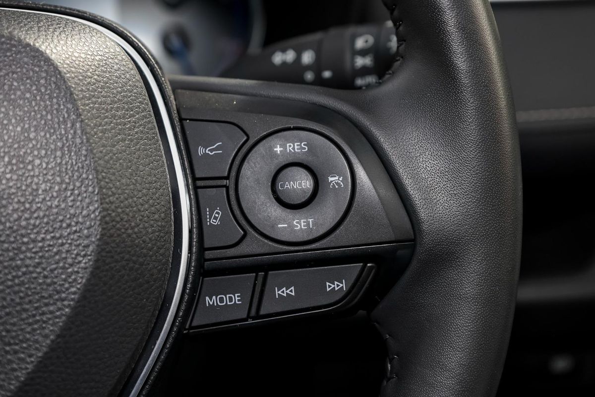 2024 Toyota RAV4 GXL AXAH52R