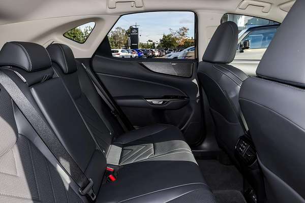2024 Lexus NX NX350h Sports Luxury AAZH25R