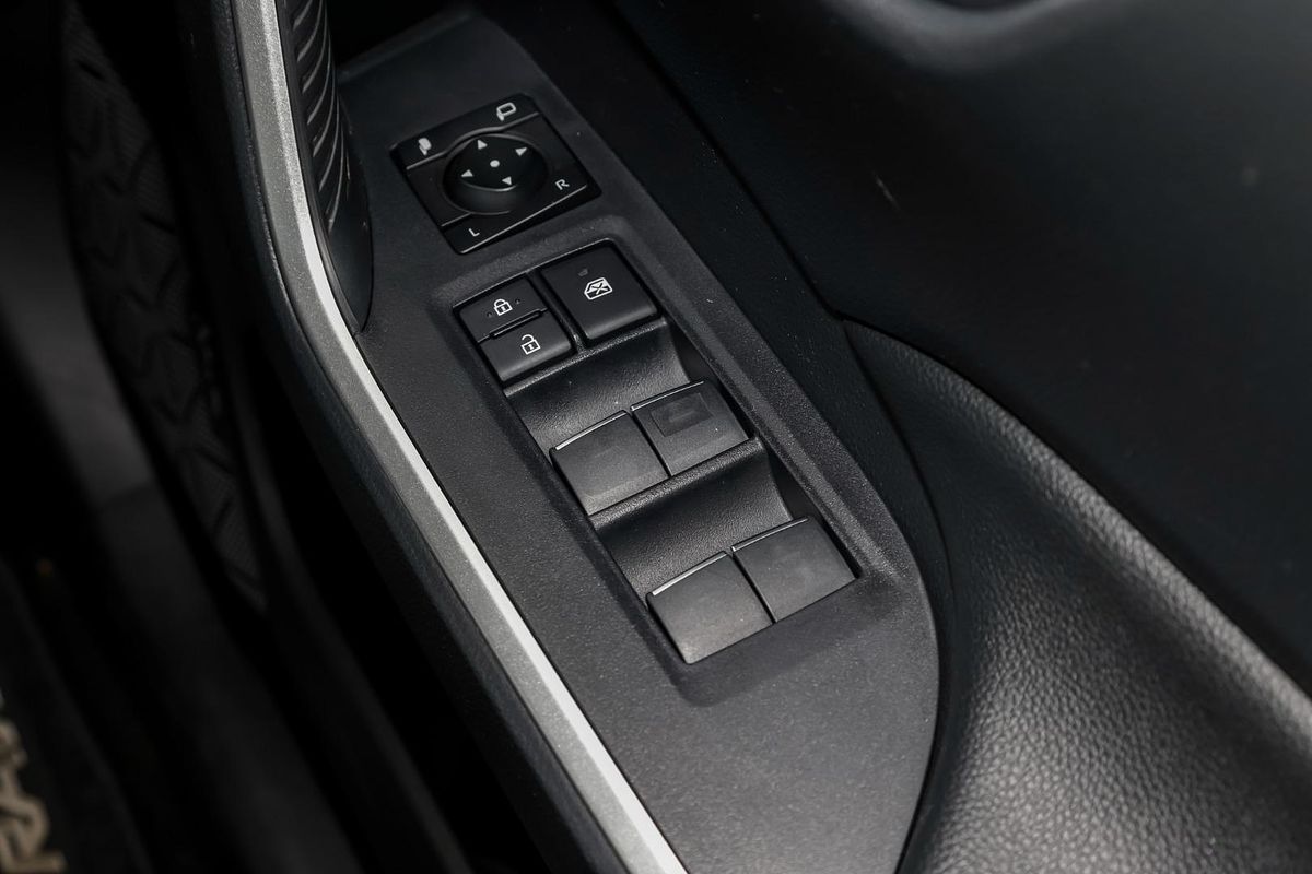 2024 Toyota RAV4 GXL AXAH52R