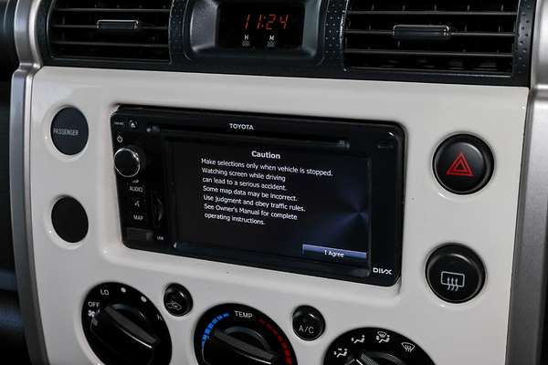 2013 Toyota FJ Cruiser GSJ15R