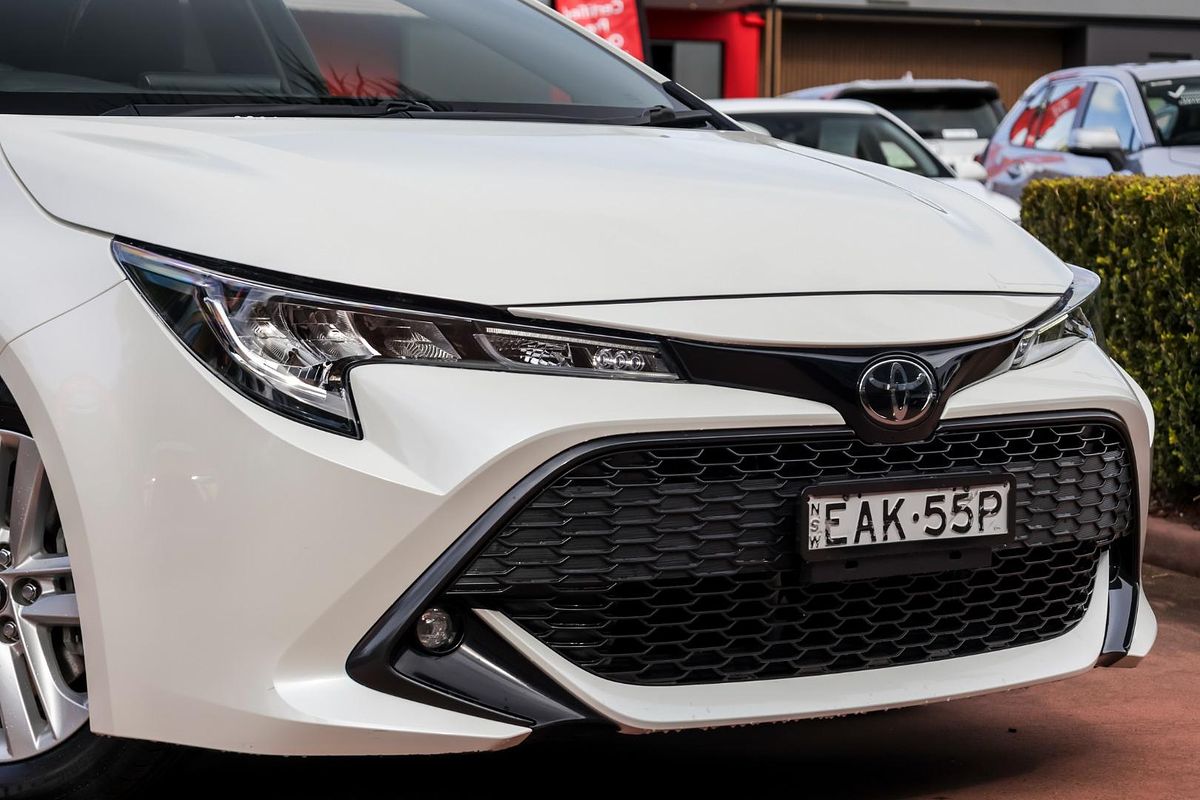 2018 Toyota Corolla SX MZEA12R
