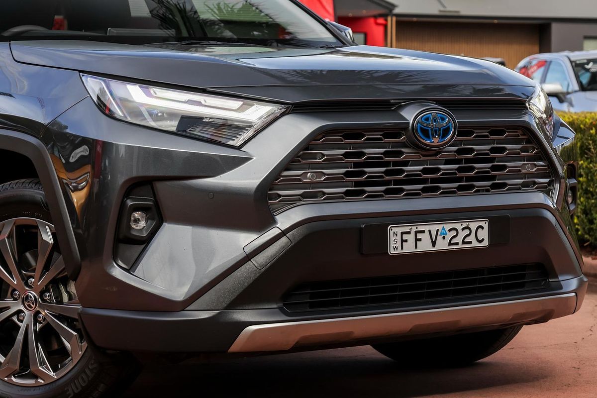 2024 Toyota RAV4 GXL AXAH52R