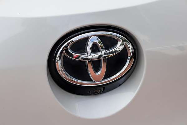 2018 Toyota Corolla SX MZEA12R