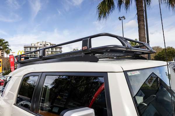 2013 Toyota FJ Cruiser GSJ15R