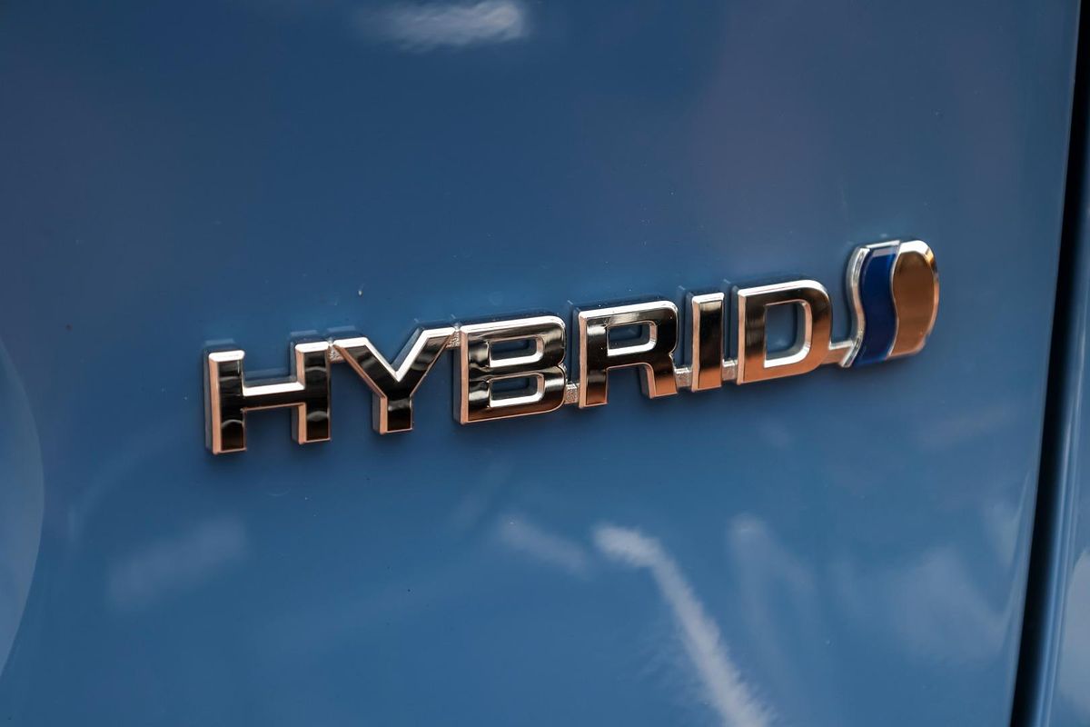 2024 Toyota RAV4 GXL AXAH52R