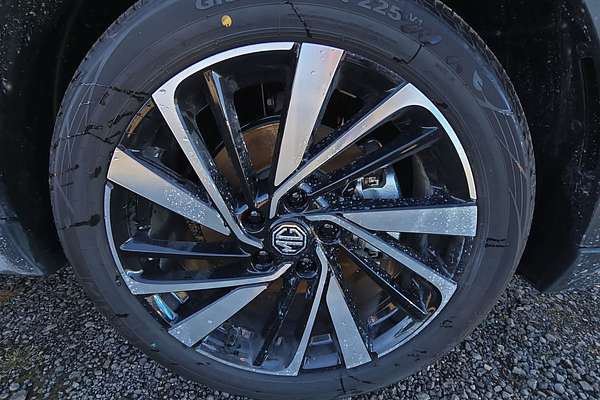 2025 MG ZS Essence Turbo ZS32