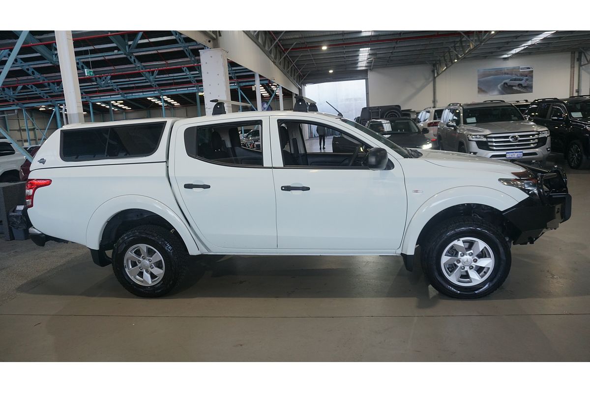 2017 Mitsubishi Triton GLX MQ 4X4