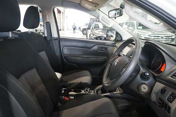 2017 Mitsubishi Triton GLX MQ 4X4