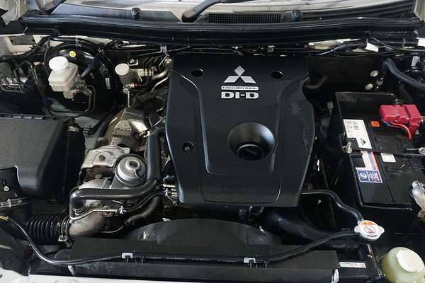 2017 Mitsubishi Triton GLX MQ 4X4