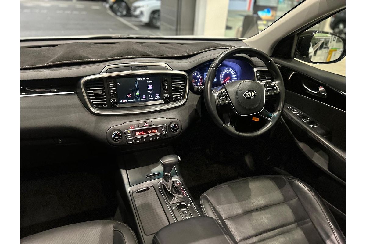 2020 Kia Sorento Black Edition UM