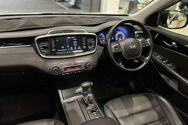 2020 Kia Sorento Black Edition UM