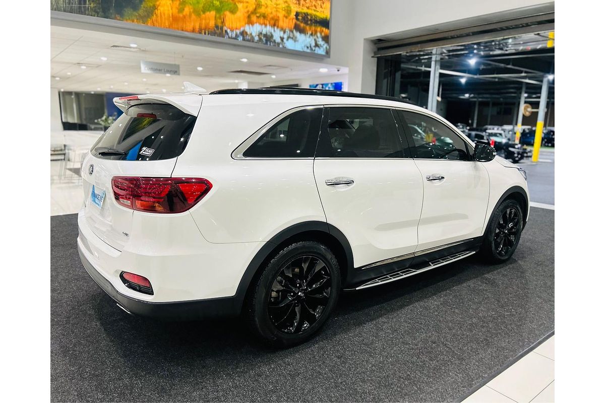 2020 Kia Sorento Black Edition UM