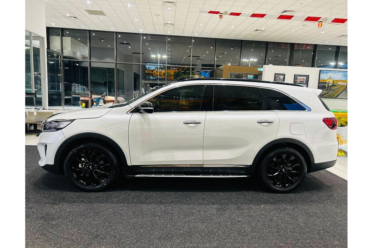 2020 Kia Sorento Black Edition UM