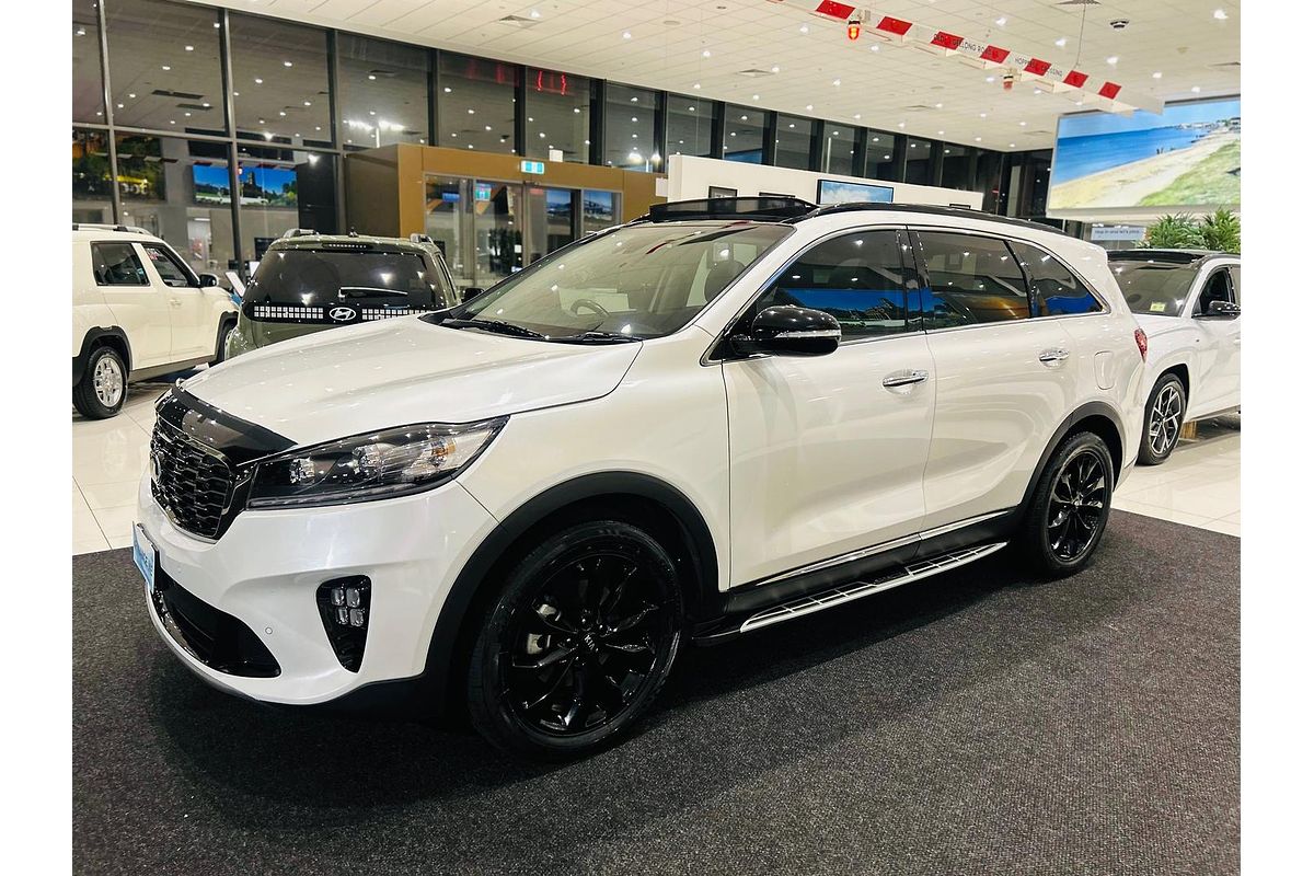 2020 Kia Sorento Black Edition UM