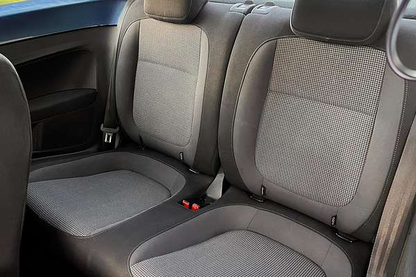 2015 Volkswagen Beetle 1L