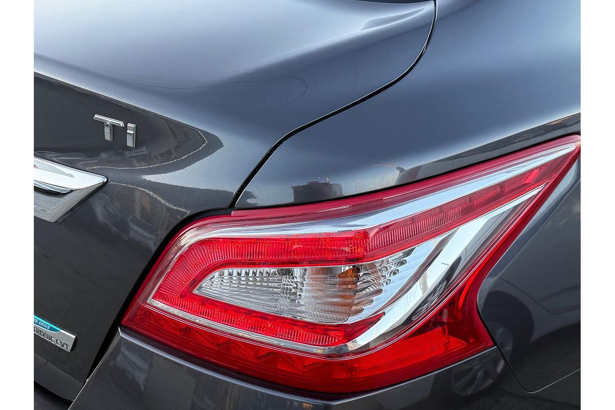 2014 Nissan Altima Ti L33