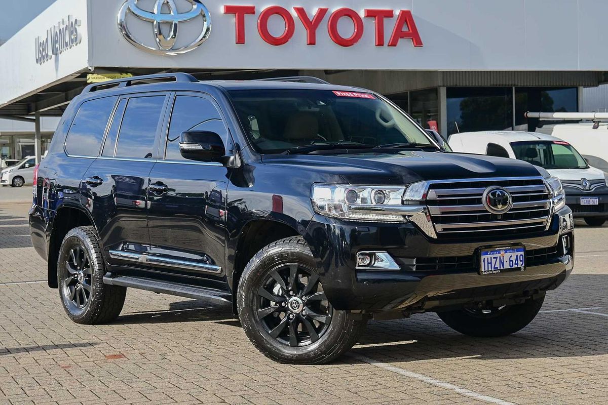 2020 Toyota Landcruiser Sahara VDJ200R