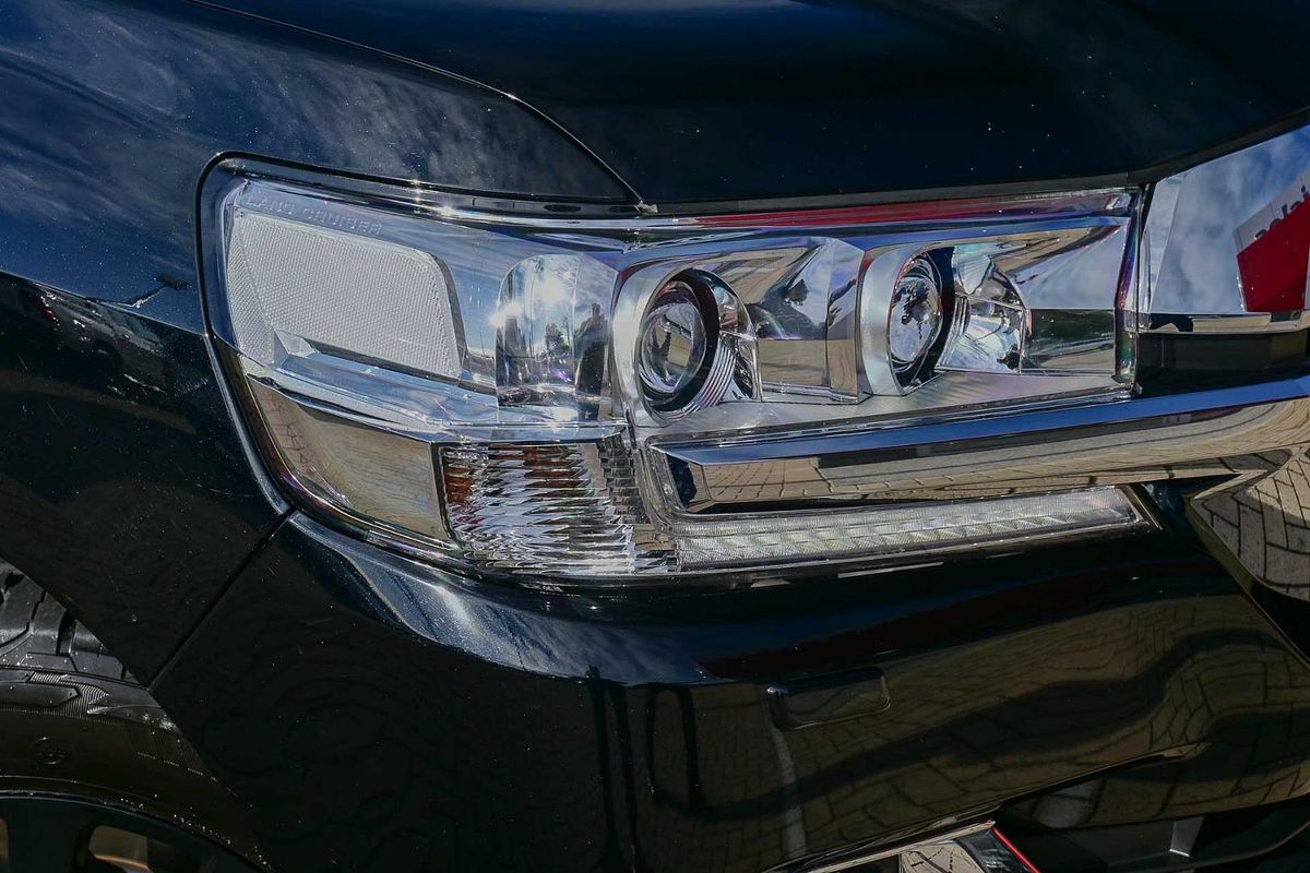 2020 Toyota Landcruiser Sahara VDJ200R